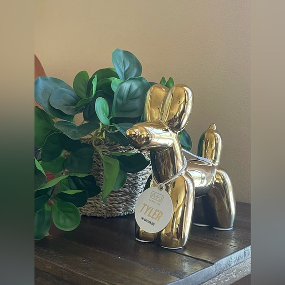 Gold Figure dog in the form of balloon’s - Picture 2 of 6